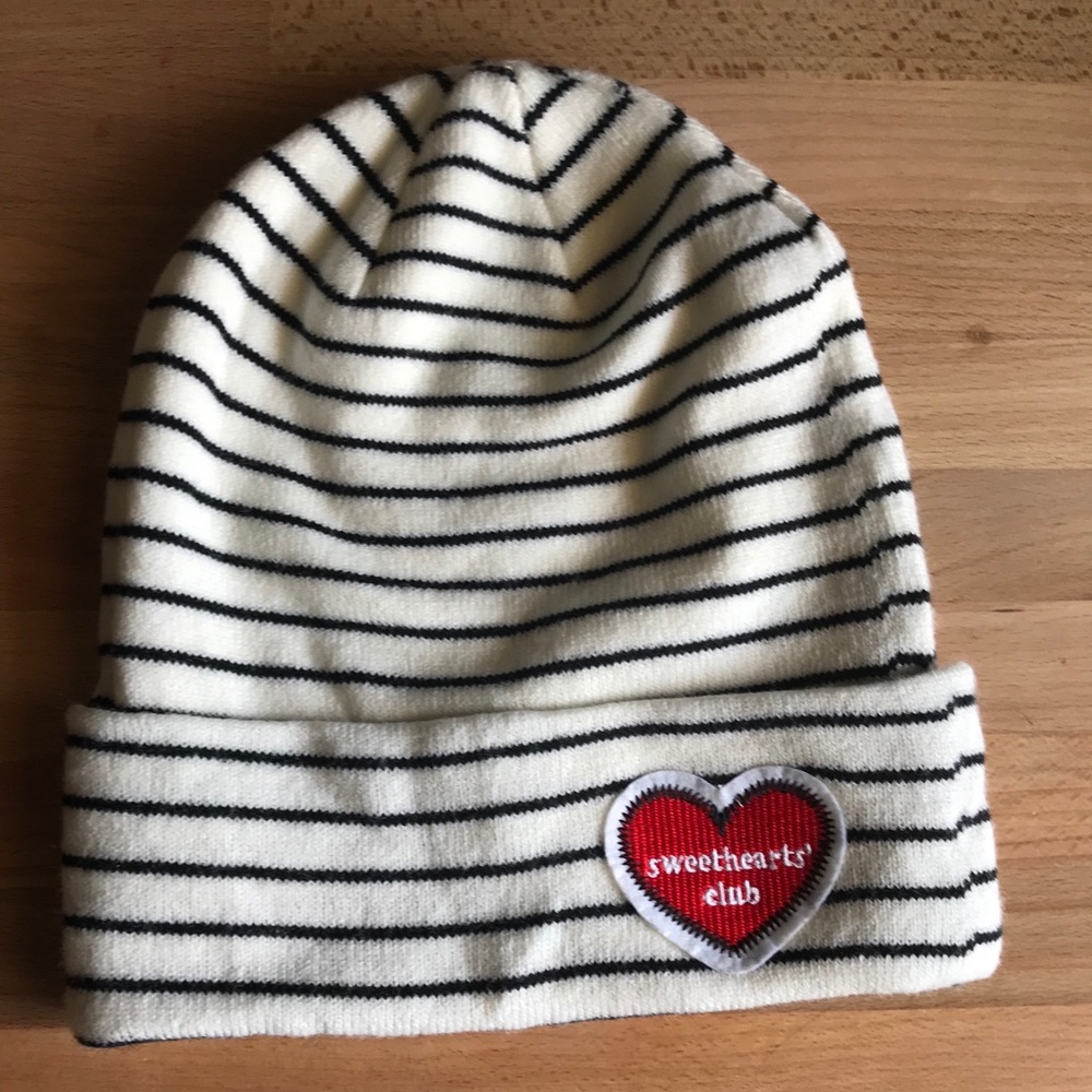 H&M White and Black Striped Sweetheart Club Hat